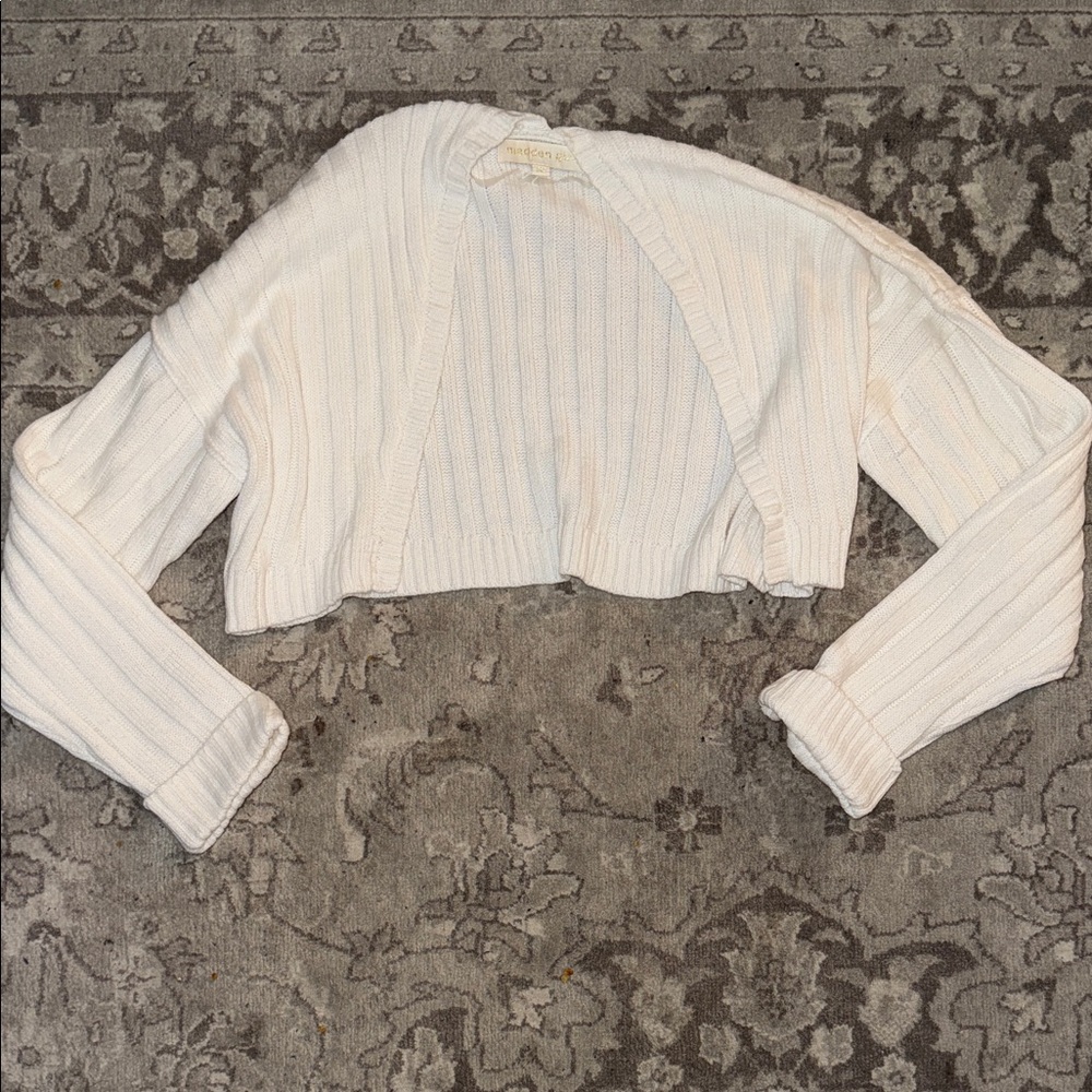 Cream Ribbed Knit Cropped Cardigan